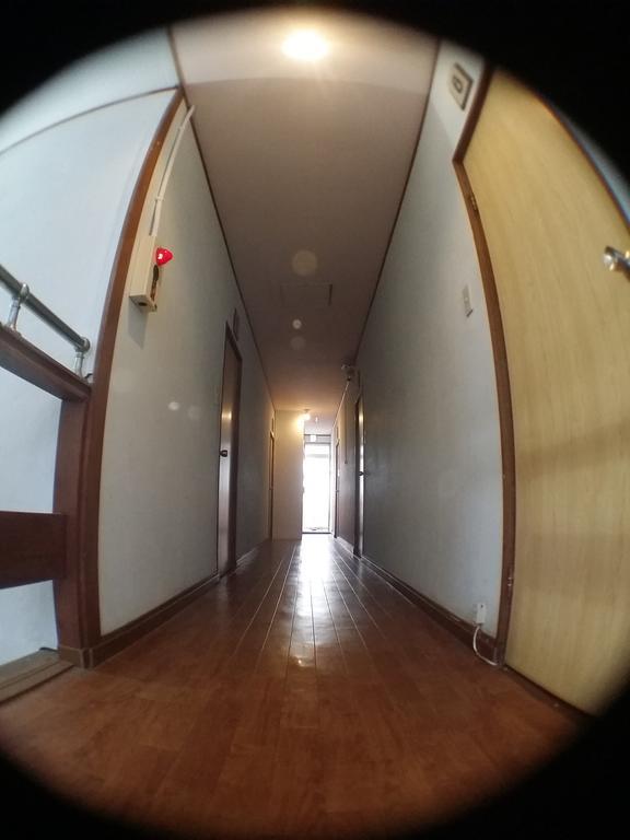 Guesthouse Base Okinawa Наха Екстериор снимка